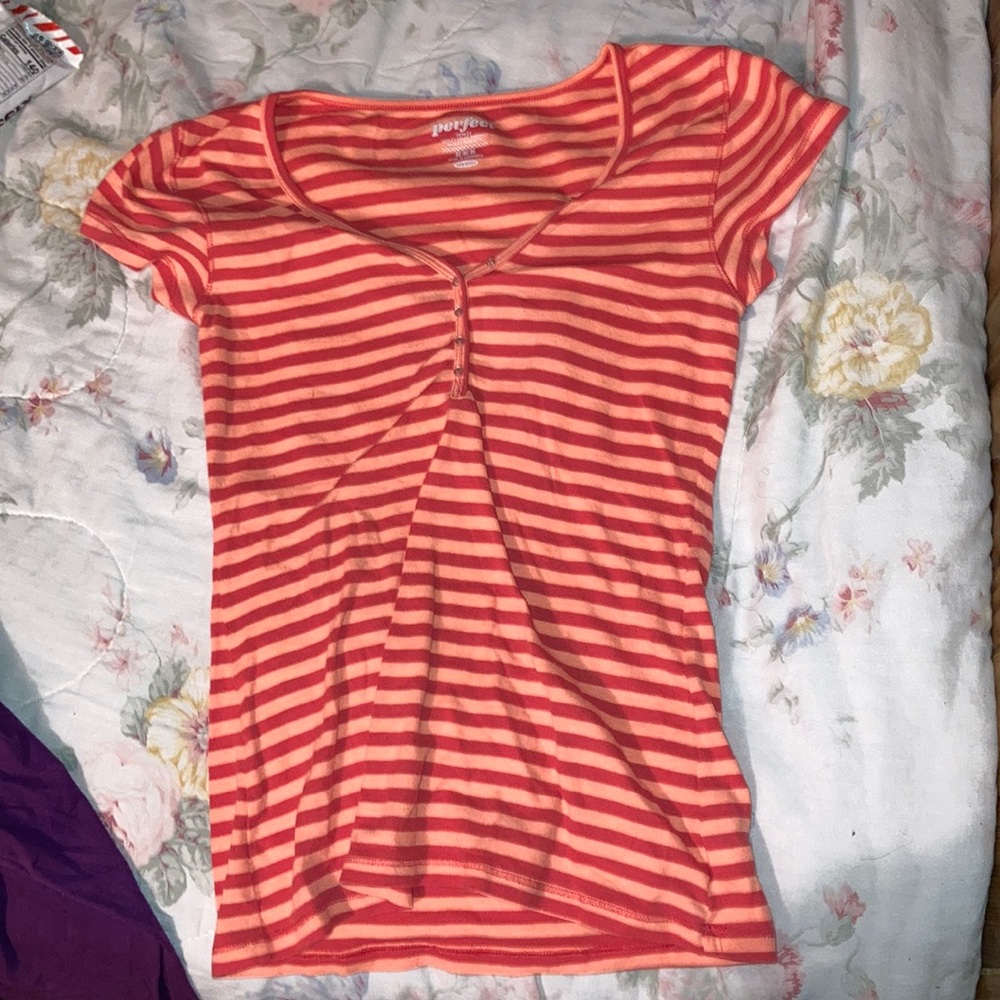 orange stripe shirt
